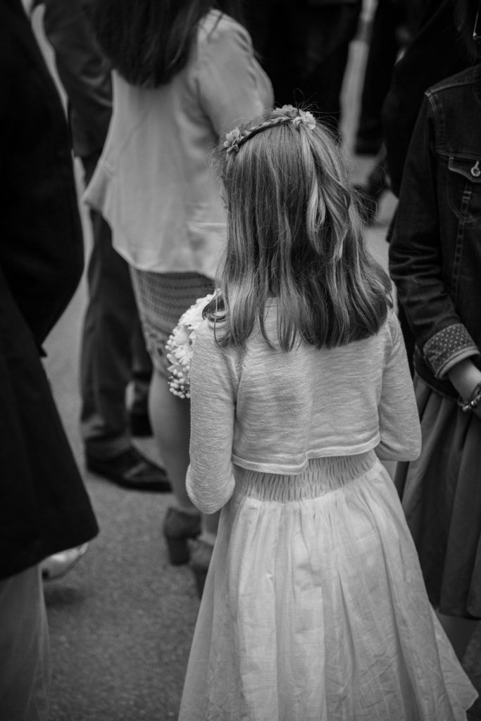 Mariage-breton-Vannes-Mairie-demoiselledhonneur